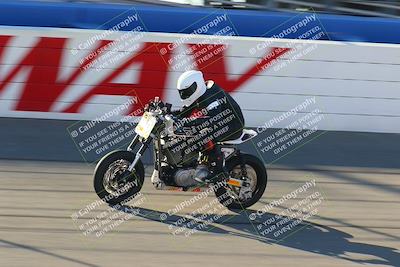 media/Jan-21-2022-Fastrack Riders (Fri) [[90b5309cc6]]/Level 2/Session 1 Front Straight/